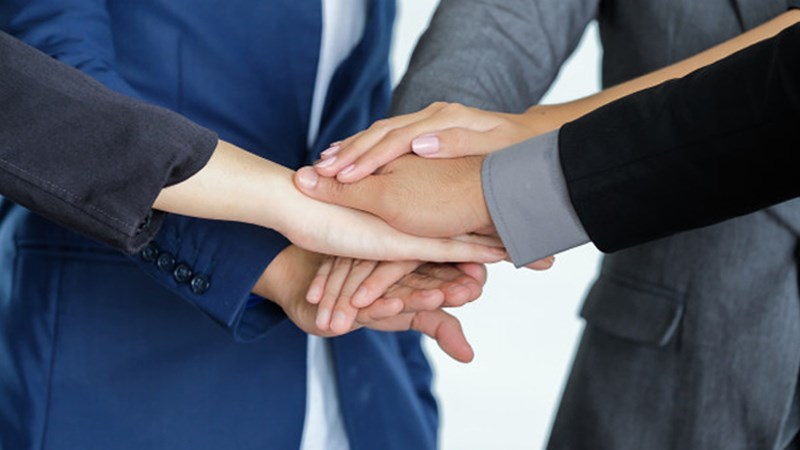 M&A kết hợp (tập đoàn) M&A kết hợp (tập đoàn)