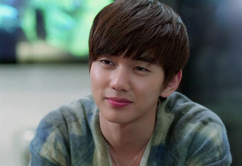 Yoo Seung-ho vào vai Harry