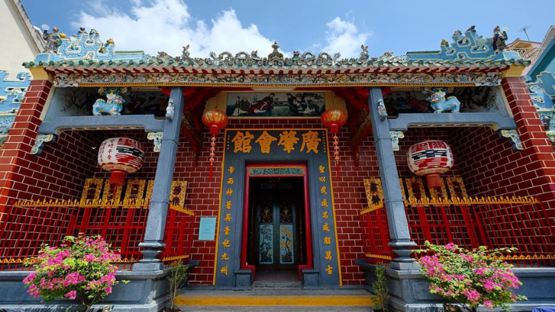 Chùa Ông đậm nét văn hóa người Hoa