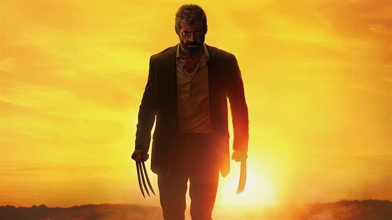 Logan đơn độc bước đi