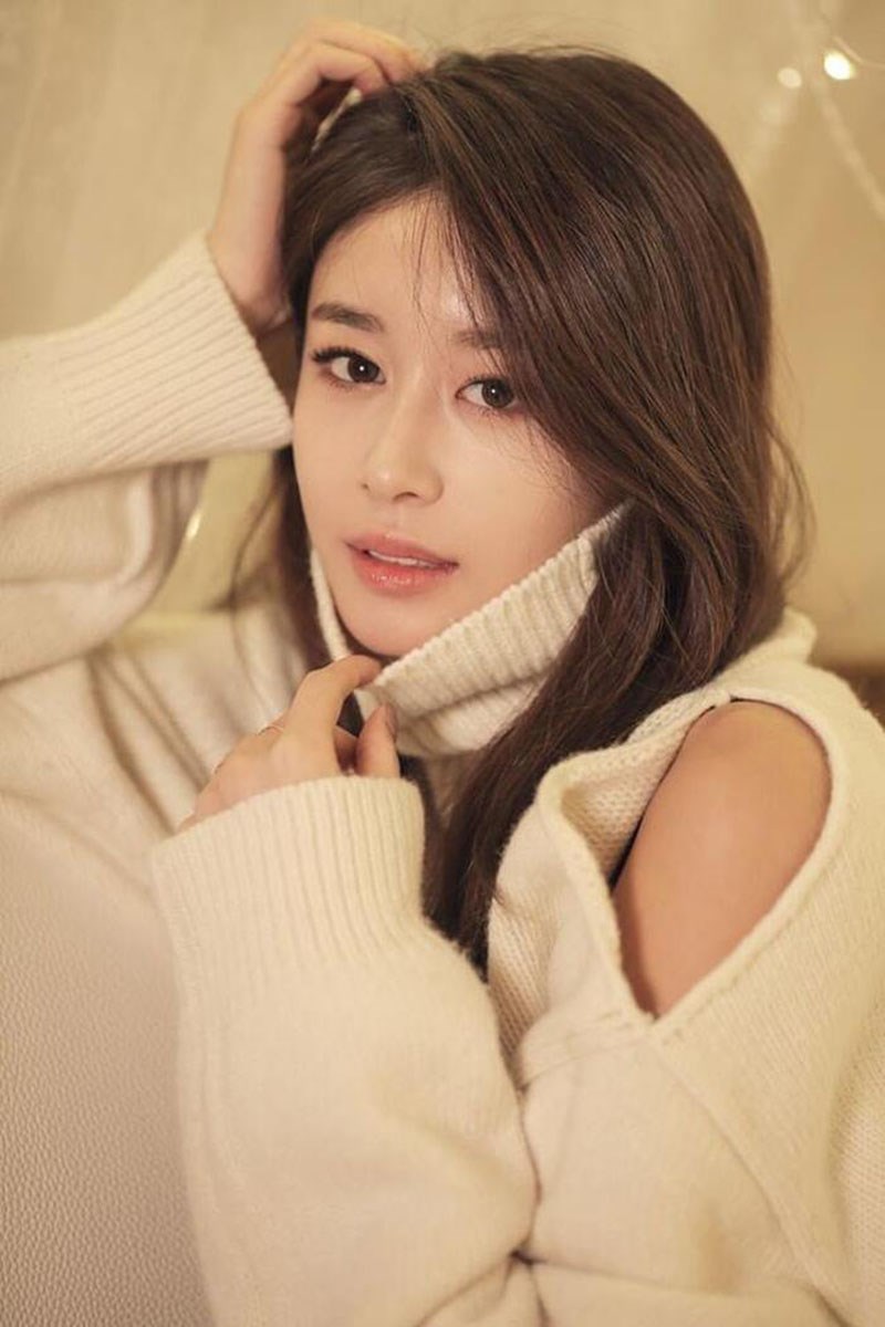 Park Ji Yeon xinh đẹp