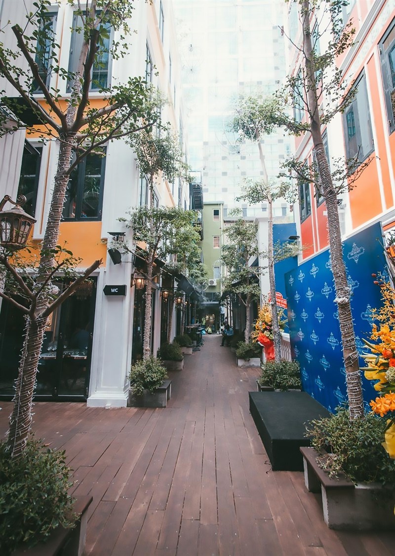 Saigon Garden là điểm check in nổi tiếng với lối kiến trúc hiện đại và hòa hợp với thiên nhiên