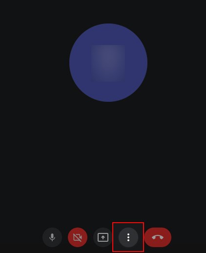 Nhấn v&agrave;o biểu tượng 3 dấu chấm