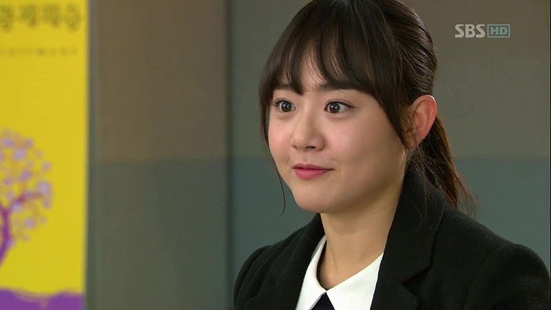 Alice lạc vào khu Cheongdam Dong