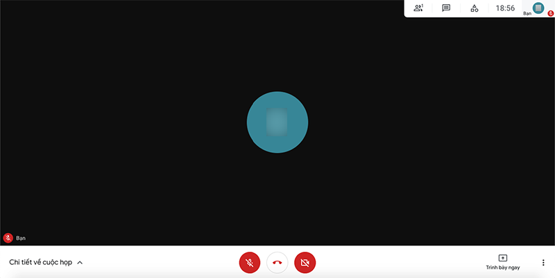 Sau khi tạo hoặc vào được phòng học, họp online. Bạn sẽ thấy giao diện của Google Meet với các tính năng