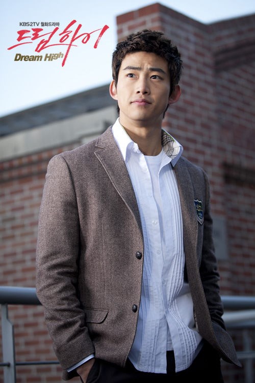 Taecyeon trong vai Jin Gook
