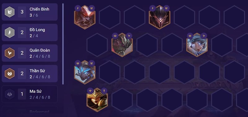 Đội h&igrave;nh giữa trận