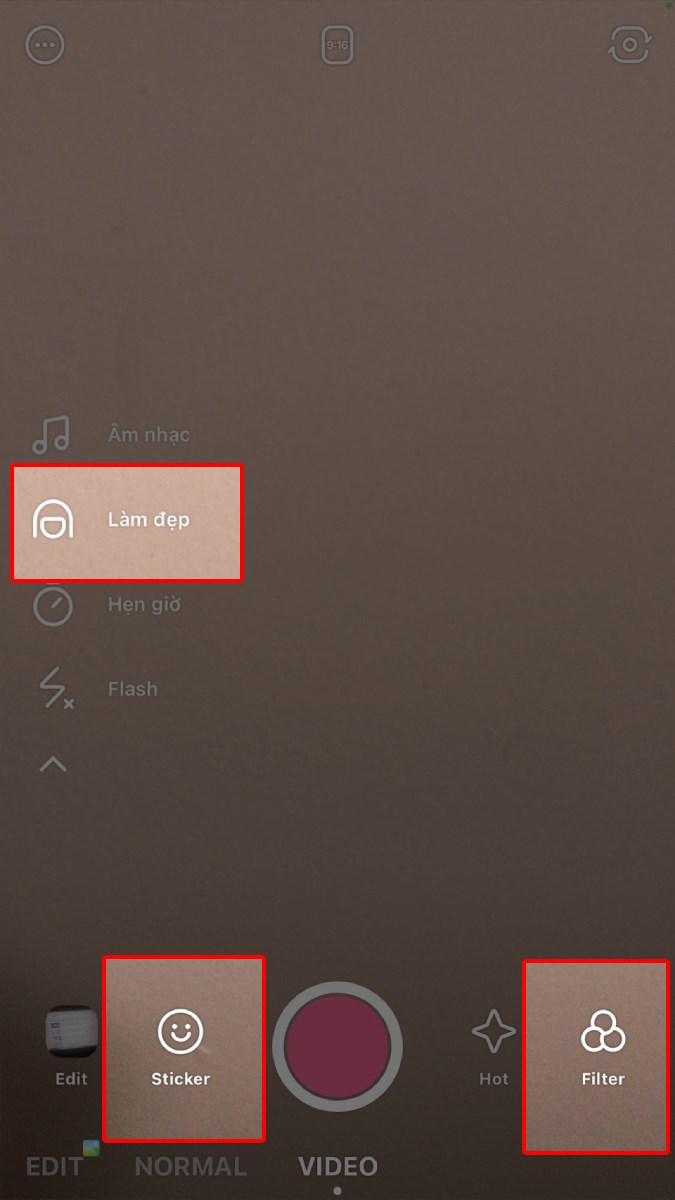 T&iacute;nh năng L&agrave;m đẹp, Sticker, Filter