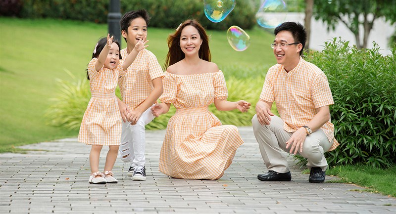 Gia đình hạnh phúc