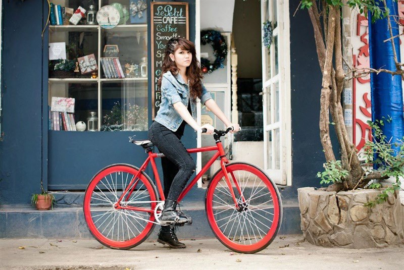 Xe đạp cho các bạn nữ
