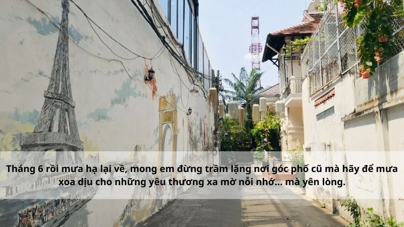 Góc phố cũ ngày hè