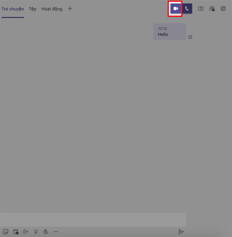 Nhấn v&agrave;o biểu tượng m&aacute;y quay ở g&oacute;c b&ecirc;n phải nếu bạn muốn thực hiện cuộc gọi video