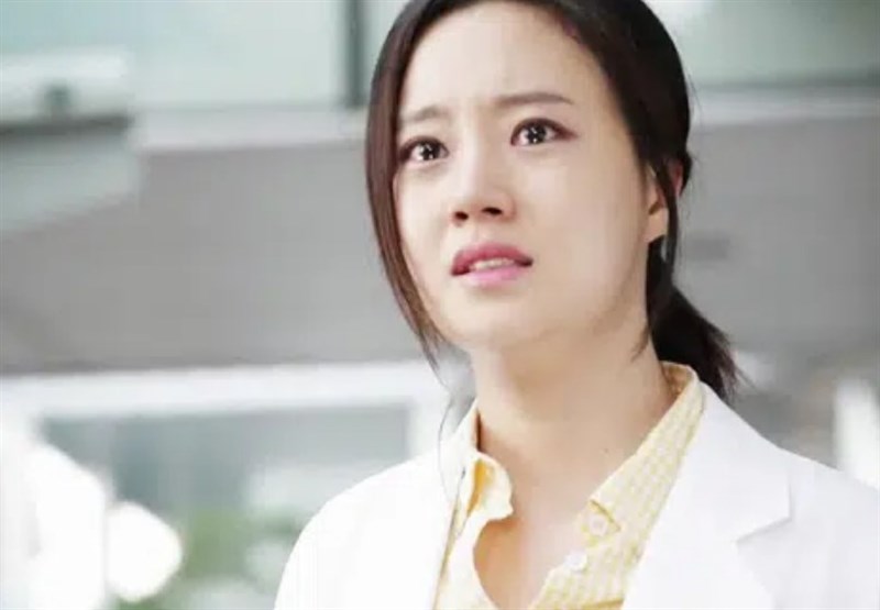 Bác sĩ Cha Yoon Seo