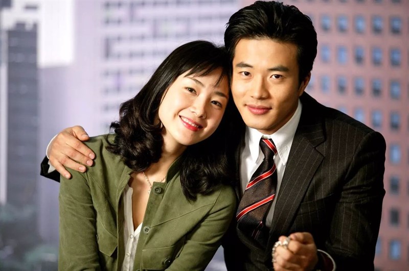 Han Jung Suh (bên trái) và Cha Song Joo (bên phải)