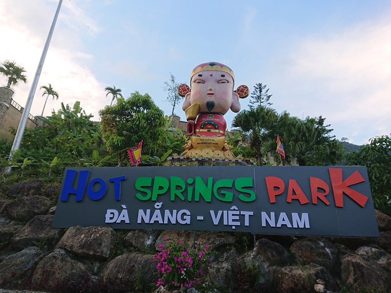 Núi Thần Tài - Đà Nẵng
