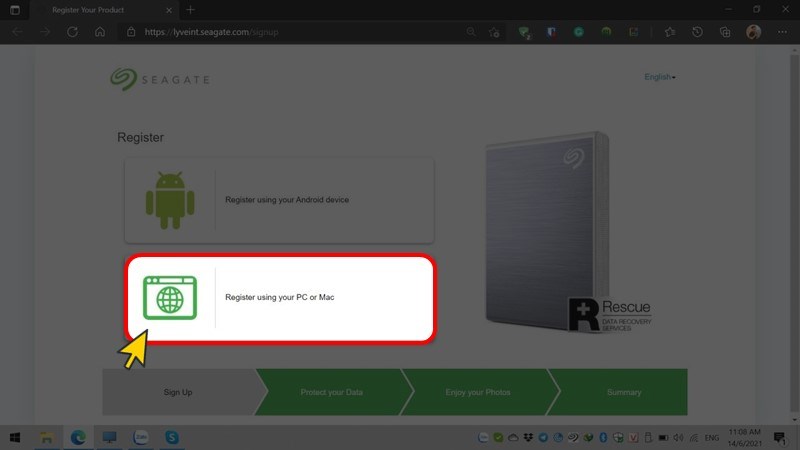 Chọn Register using your PC or Mac