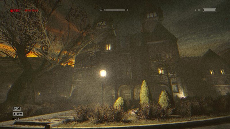 Outlast là tựa game kinh dị hay nhất rất đáng để bạn trải nghiệm đấy 