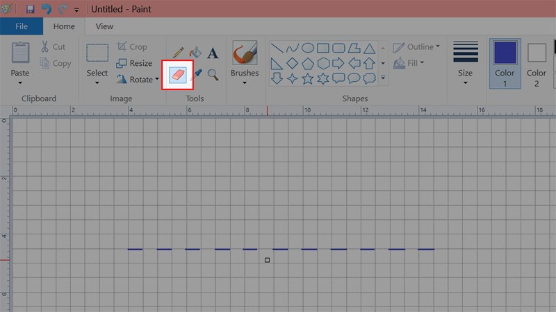 Tại mục Tools, chọn biểu tượng cục tẩy v&agrave; tiến h&agrave;nh x&oacute;a đường thẳng đứt đoạn