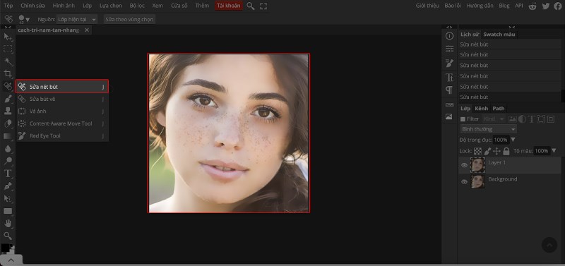 D&ugrave;ng c&ocirc;ng cụ Sửa n&eacute;t b&uacute;t để xo&aacute; những nốt t&agrave;n nhang ở quanh mặt.