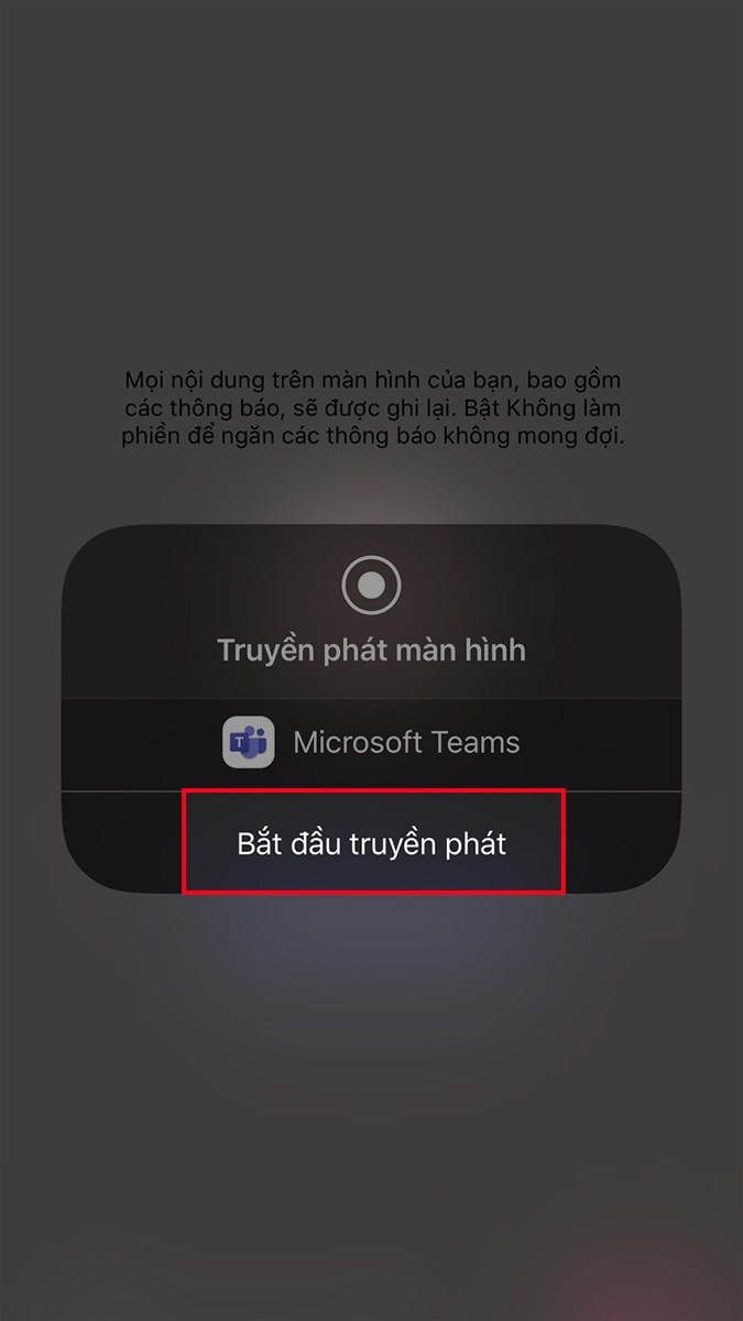 Chọn Bắt đầu truyền ph&aacute;t (Đối với iOS). Đối với Android, bạn chỉ cần chọn Chia sẻ m&agrave;n h&igrave;nh