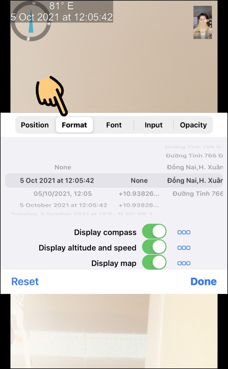 Nhấn vào mục Format