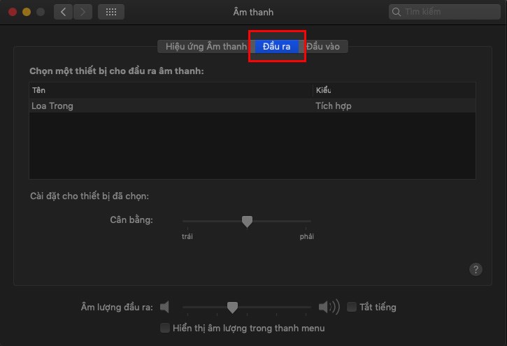 Chọn Đầu ra để mở danh sách các thiết bị âm thanh được kết nối với máy tính của bạn Chọn Đầu ra để mở danh sách các thiết bị âm thanh được kết nối với máy tính của bạn