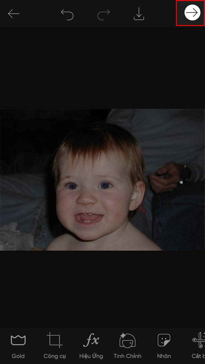 Chọn biểu tượng mũi t&ecirc;n ở g&oacute;c tr&ecirc;n b&ecirc;n phải