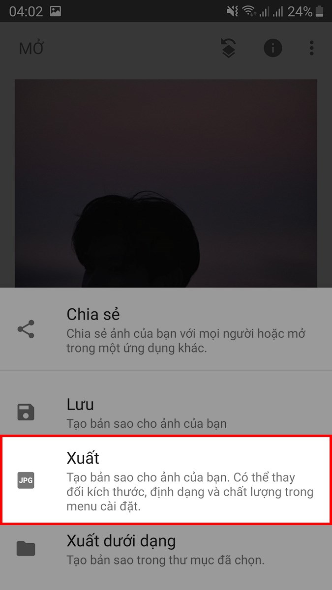 Hoặc chọn Xuất để lưu ảnh mới