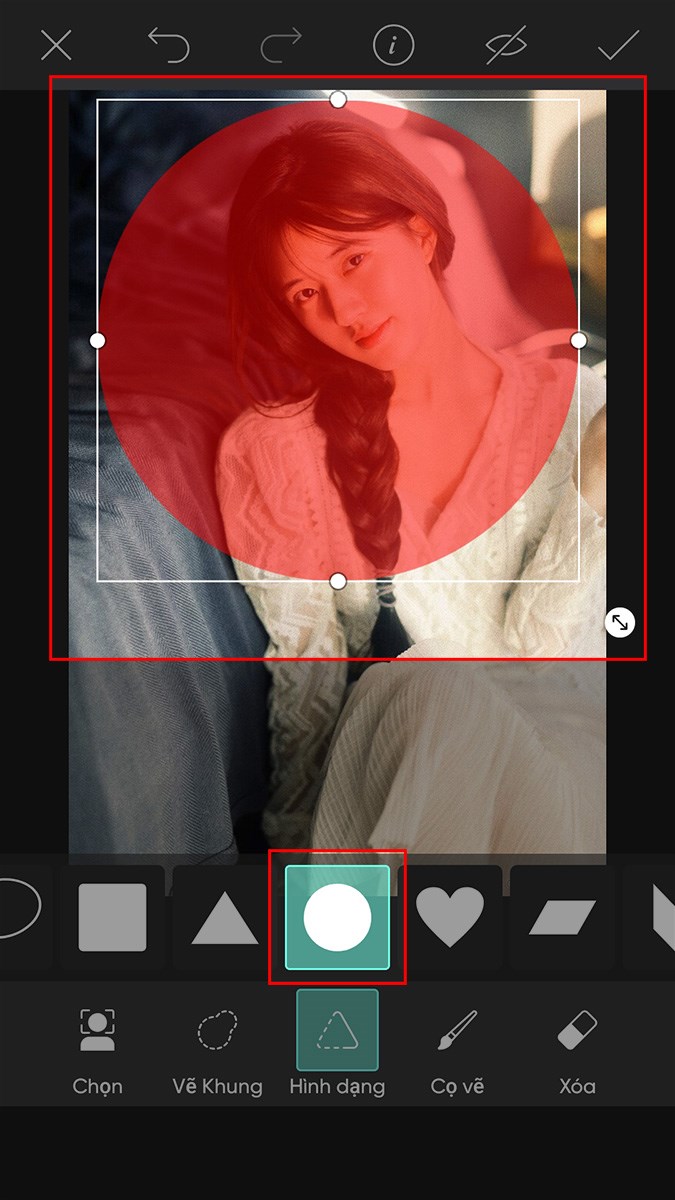 Chọn biểu tượng h&igrave;nh tr&ograve;n > Căn chỉnh phần h&igrave;nh tr&ograve;n bao phủ phần ảnh cần cắt