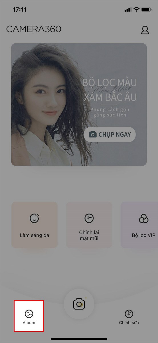 Chọn Album ở góc dưới bên trái > Chọn ảnh mà bạn muốn làm mờ hậu cảnh