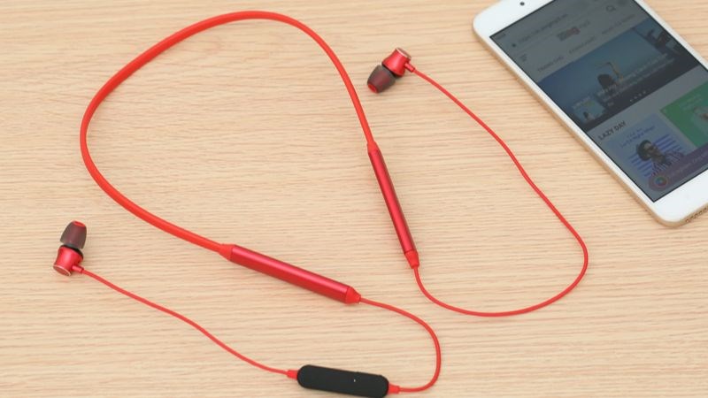 Tai nghe Bluetooth Mozard Q6