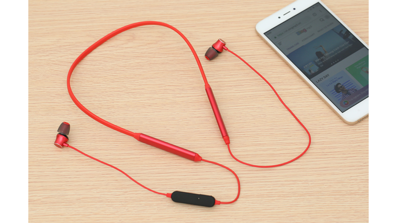 Tai nghe Bluetooth Mozard Q6