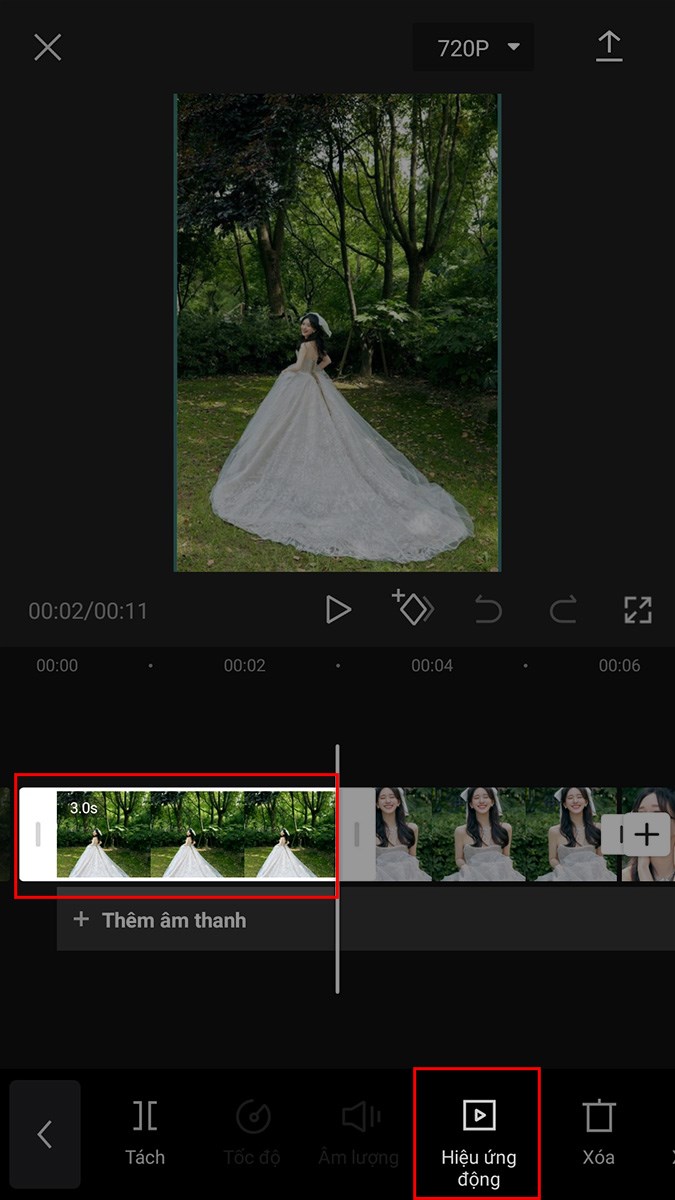 Nhấn chọn đoạn ảnh thứ nhất, sau đó nhấn chọn mục Hiệu ứng động