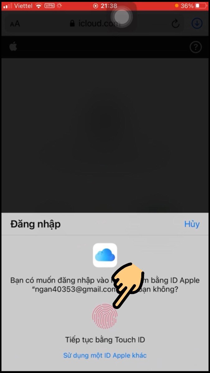 Bấm xác nhận dấu vân tay để đăng nhập bằng ID Apple