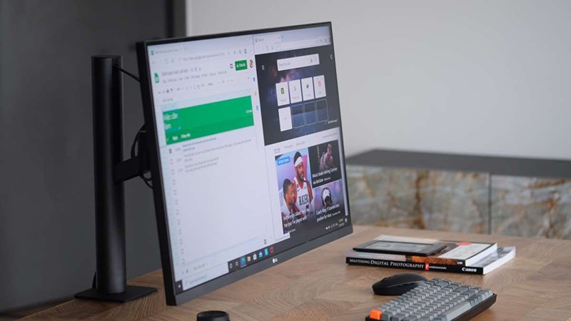 LG QHD Ergo stand 27QN880-B LG QHD Ergo stand 27QN880-B