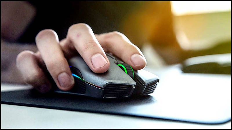 So s&aacute;nh chuột quang v&agrave; chuột laser