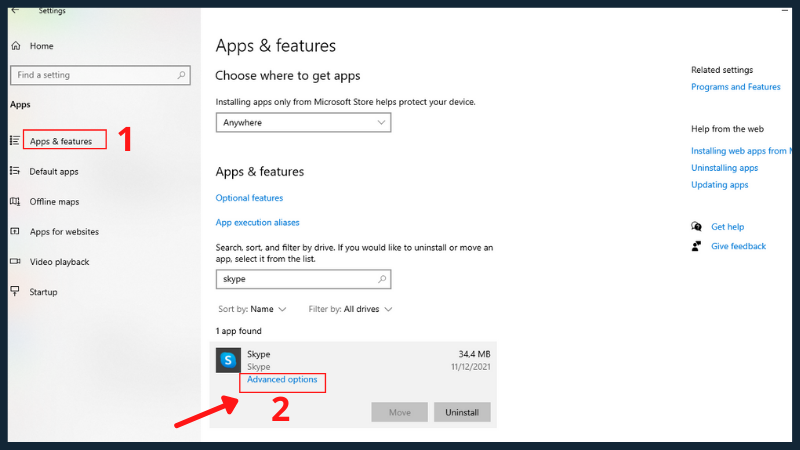 Chọn Apps & features. Rồi tìm và bấm vào Skype. Tiếp theo nhấn Advance Option