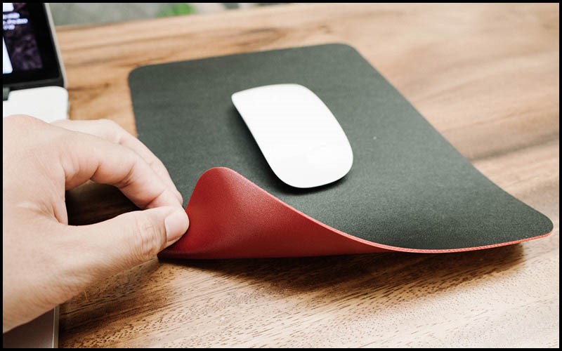 Ngăn trầy xước tr&ecirc;n b&agrave;n