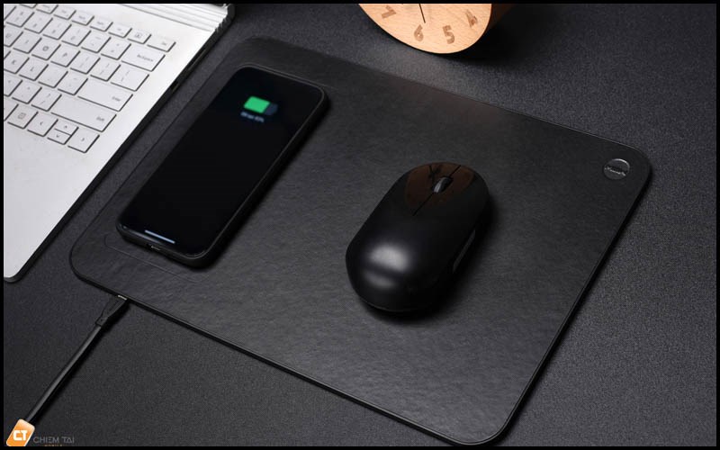 L&oacute;t chuột c&oacute; t&iacute;nh nắng sạc kh&ocirc;ng d&acirc;y