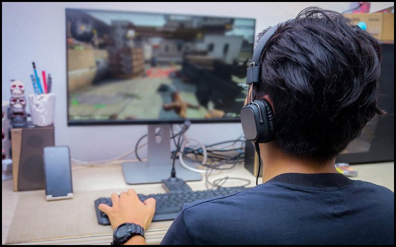 Bàn phím không dây và có dây: cái nào chơi game tốt hơn?