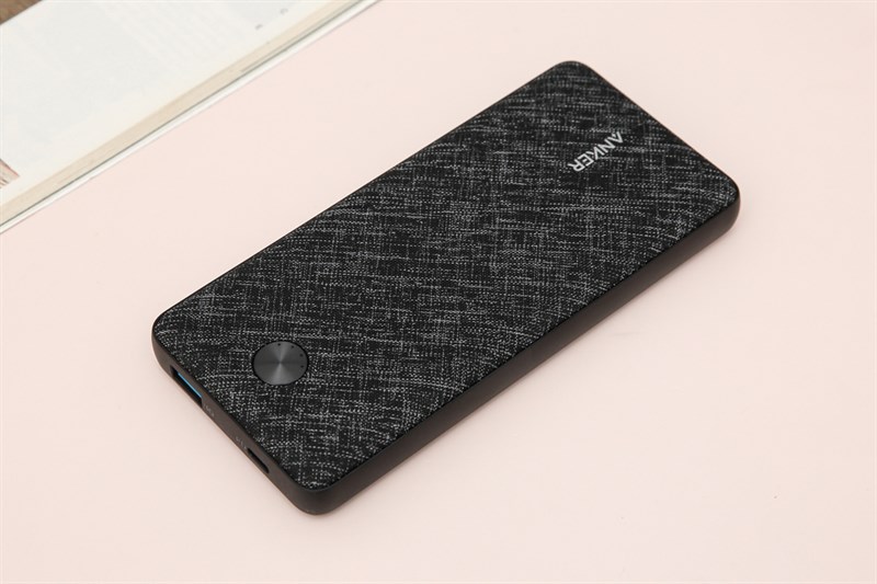 Pin sạc dự ph&ograve;ng Anker PowerCore Essential A1281