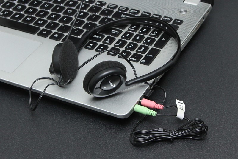 Tai Nghe Genius HS-200C