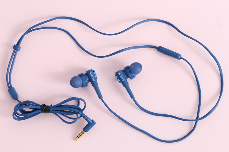Tai nghe nhét tai Sony Extra Bass MDR-XB55AP