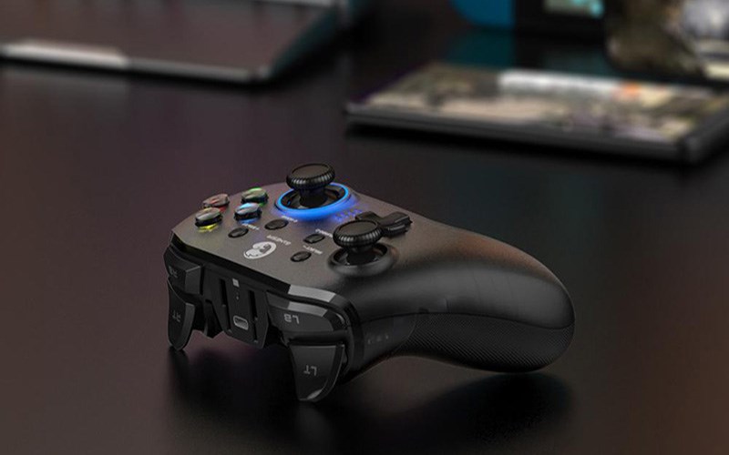 Đặt tay cầm ở vị tr&iacute; tho&aacute;ng m&aacute;t