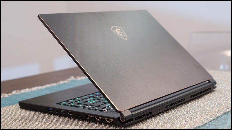 Thiết kế laptop gaming ko hợp đại ch&uacute;ng