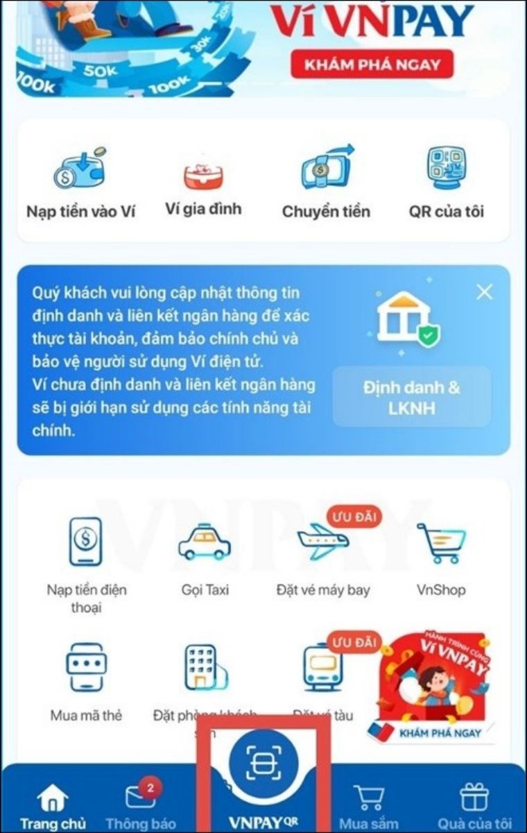 Từ màn hình chính ứng dụng, chọn VNPAY QR