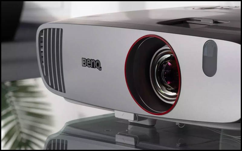 M&aacute;y chiếu chơi game c&oacute; gi&aacute; bao nhi&ecirc;u?