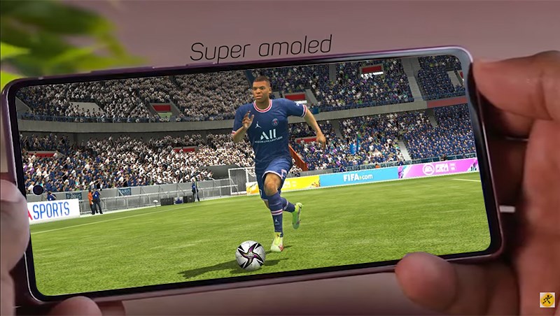 Đ&aacute;nh gi&aacute;, chơi game tr&ecirc;n điện thoại