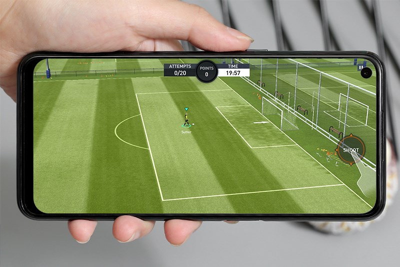 Từng khung ảnh đều được hiển thị r&otilde; n&eacute;t với độ ph&acirc;n giải Full HD+