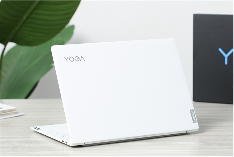  Lenovo Yoga Slim 7 Carbon 13ITL5